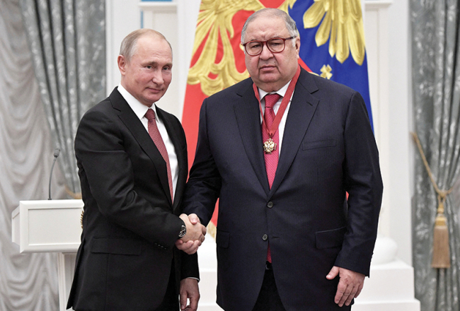 Vladimirs Putins un Ališers Usmanovs 2018. gadā.
Foto — Scanpix